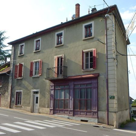 Grand Studio Et Jolies Chambres A Louer Passins 외부 사진