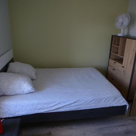 Grand Studio Et Jolies Chambres A Louer Passins 외부 사진