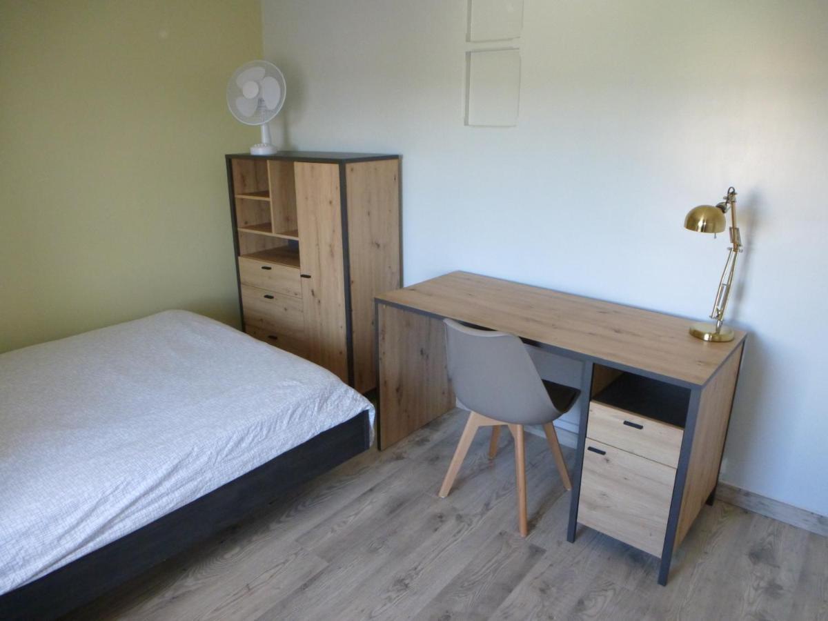 Grand Studio Et Jolies Chambres A Louer Passins 외부 사진