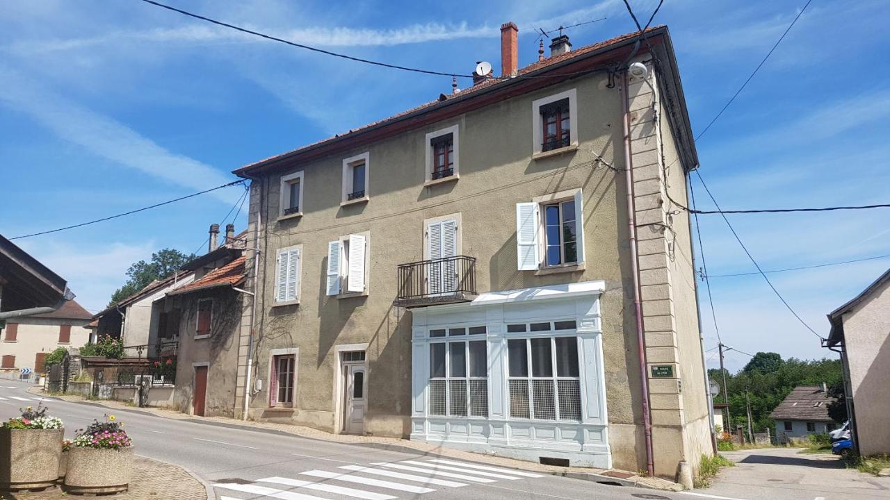 Grand Studio Et Jolies Chambres A Louer Passins 외부 사진